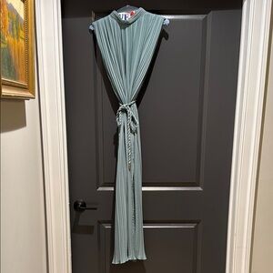 Elegant Pleated Maxi Tie Dress